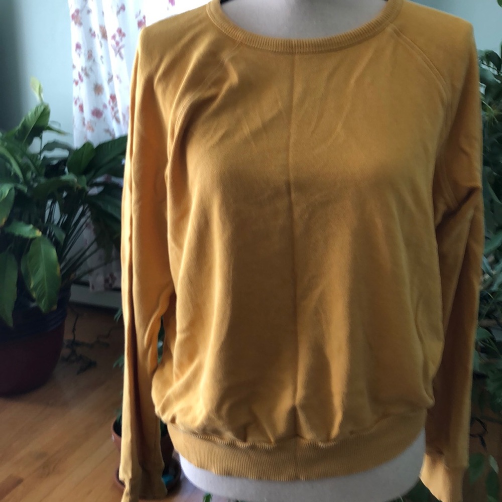 Long sleeve sweater